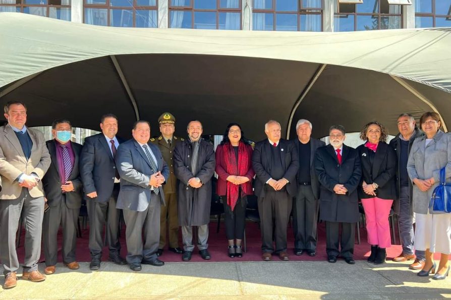 Te Deum y desfile cívico 15 años aniversario de la Región: Delegado del Ranco Alejandro Reyes valora sentido de unidad y trabajo mancomunado por el futuro de la provincia