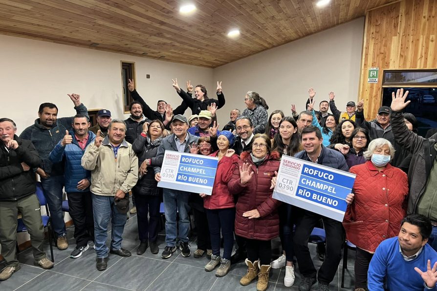 Exitosa inauguración de dos nuevos servicios de transporte subsidiado para sectores de Cumulelfu, y Rofuco-Champel