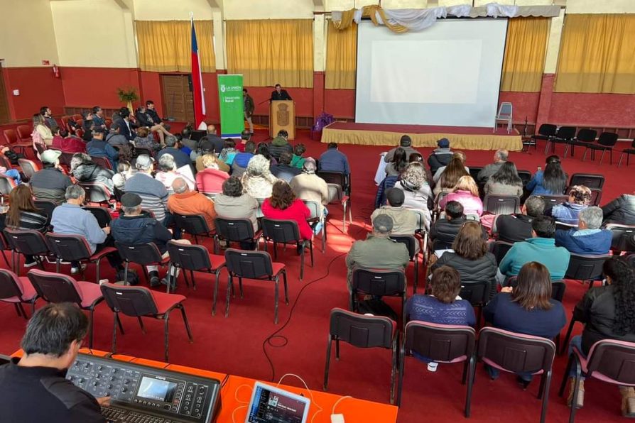 Dirigentes del Ranco se dieron cita en encuentro regional de Comités de Agua Potable Rural realizado en La Unión