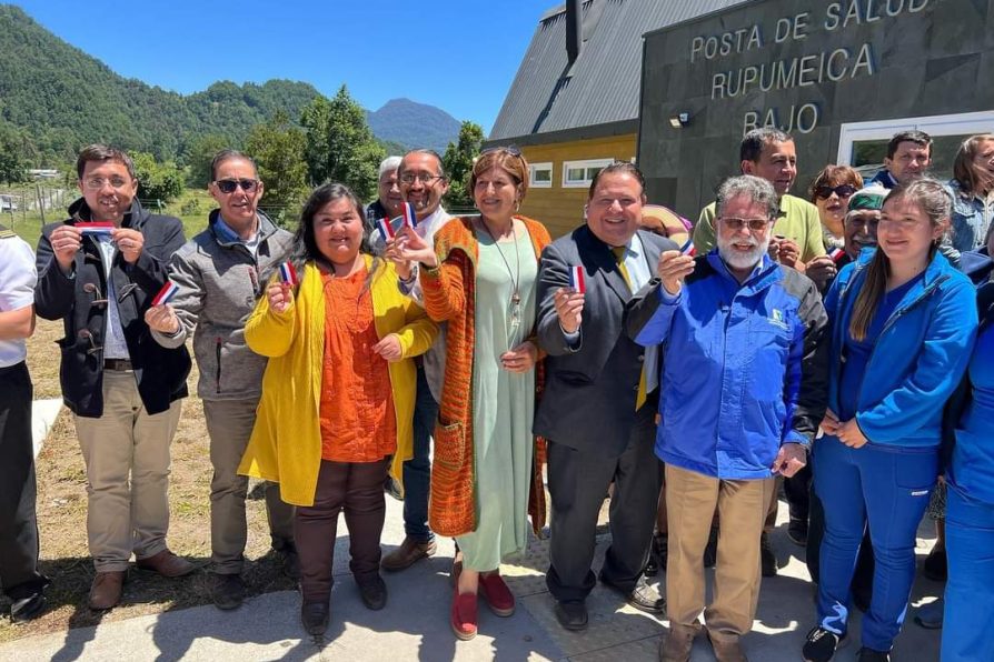 Delegado Presidencial del Ranco Alejandro Reyes, participa en inauguración de posta rural en Rupumeica Bajo