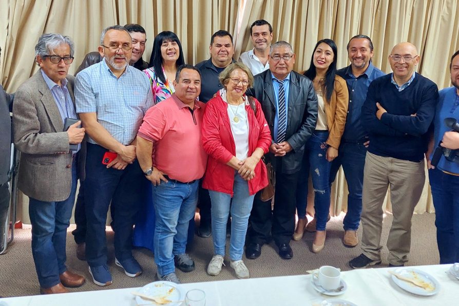 <strong>Medios de comunicación del Ranco comparten un desayuno con Delegado Presidencial Alejandro Reyes</strong>