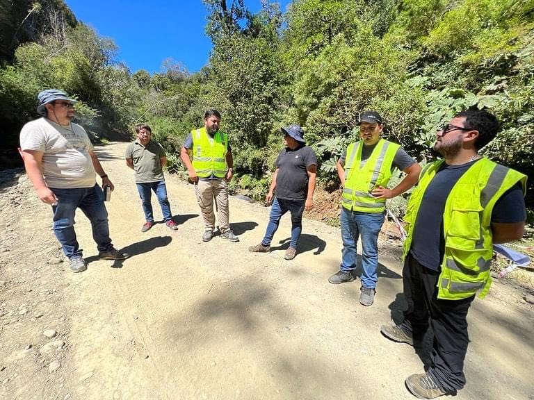 EQUIPO DE LA DELEGACIÓN PRESIDENCIAL PROVINCIAL PARTICIPA DE VISITA INSPECTORA EN CAMINO A HUEICOLLA – LA UNIÓN