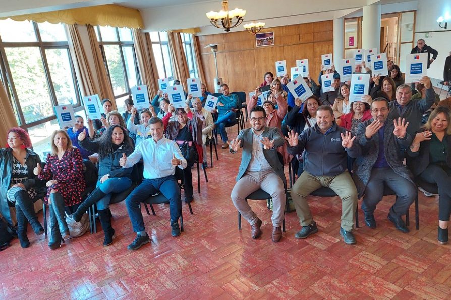 Entregan títulos de dominio a 25 familias de La Unión