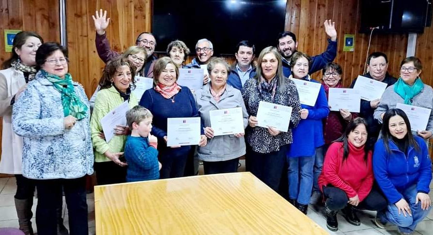 Agenda Lago Ranco: delegado Alejandro Reyes participa en actividades de personas mayores y reafirma apoyo de las políticas públicas de Gobierno