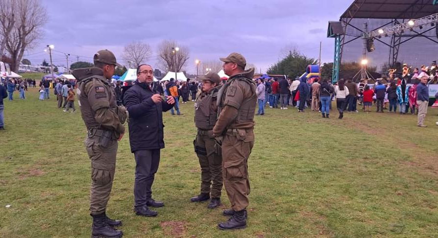 Controles ruteros, inspección de transporte de ganado y de ferias y fondas, fueron parte del despliegue del delegado Alejandro Reyes en el Ranco