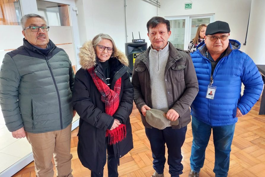 Autoridades consolidan diálogo con dirigentes tras acuerdo multi institucional para construcción de hospital La Unión