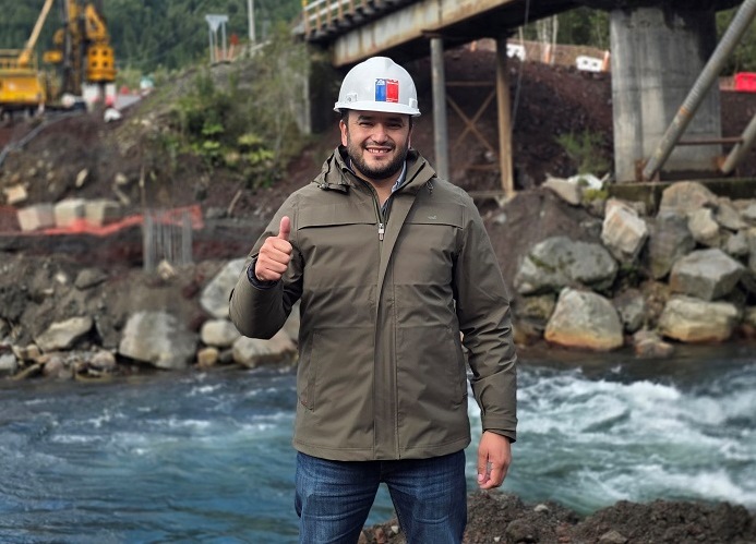 Delegado Alex Valderrama y municipio impulsan abastecimiento para 440 personas sin acceso a agua potable en Lago Ranco