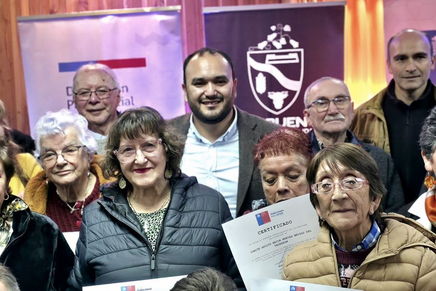 Más de 50 agrupaciones de personas mayores del Ranco fueron beneficiarias de fondos Senama