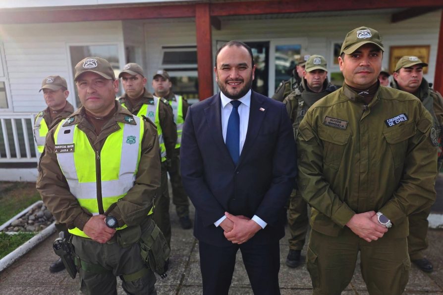 Delegado presidencial Alex Valderrama y Carabineros dieron el vamos a Plan Centauro en provincia del Ranco